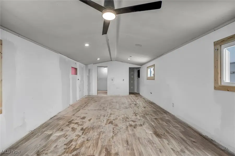 160 Kentucky, Elyria, OH 44035 - Image #2