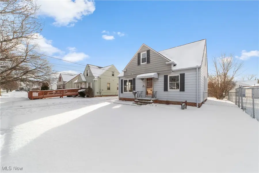 16379 Hummel Road, Brook Park, OH 44142 - Image #2