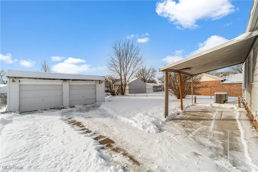 16379 Hummel Road, Brook Park, OH 44142 - Image #3