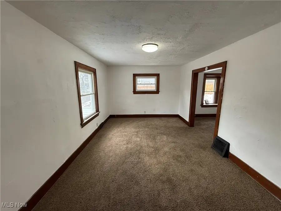 804 Beardsley Street, Akron, OH 44311 - Image #3