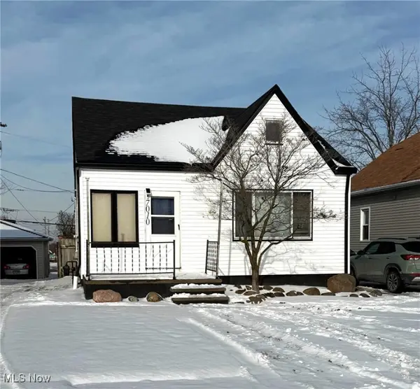 7010 Theota Avenue, Parma, OH 44129