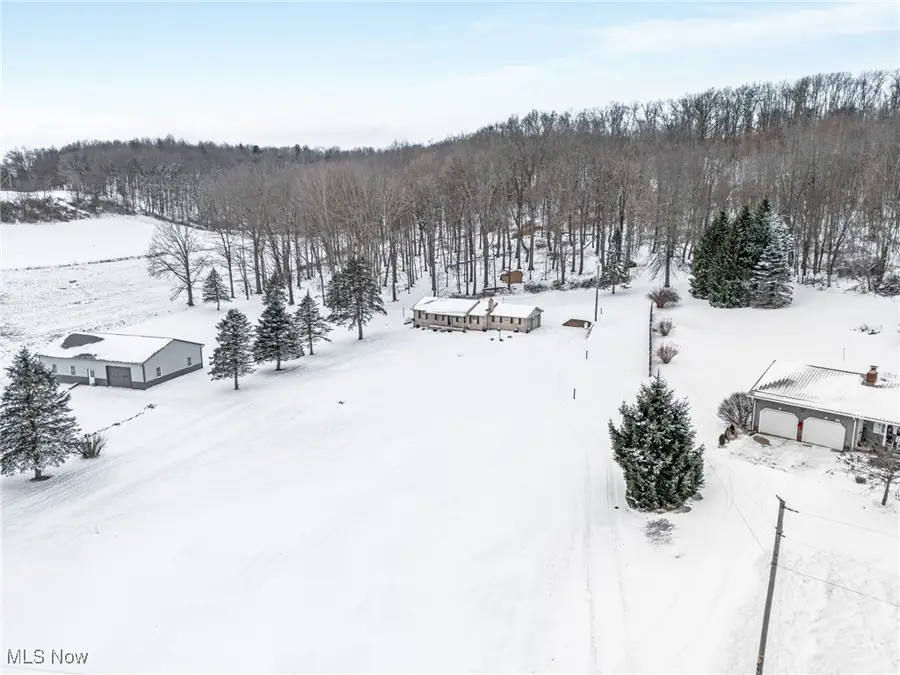 24332 Sandy Creek Road, Minerva, OH 44657 - Image #2