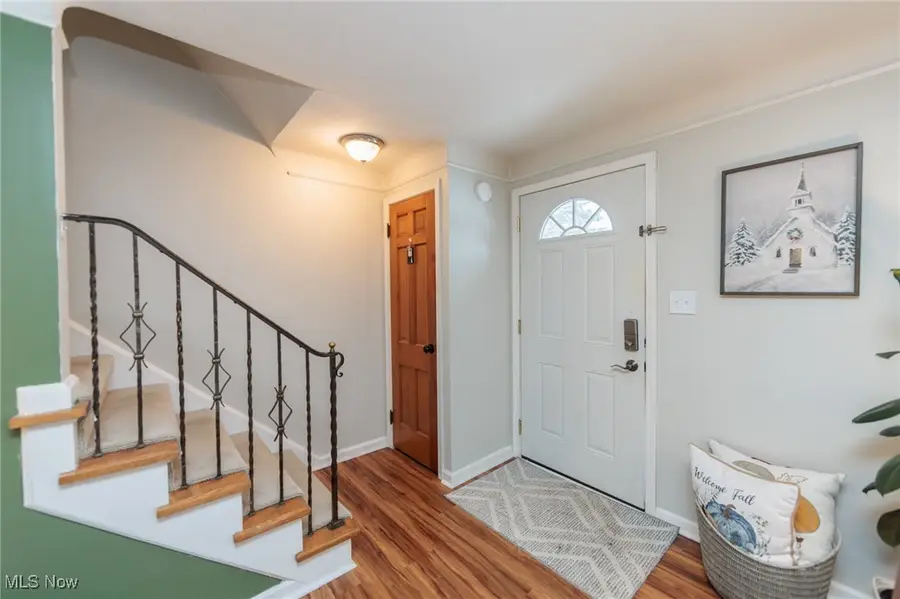 1409 Ford Road, Lyndhurst, OH 44124 - Image #2