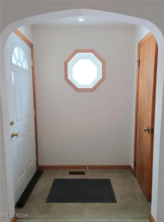 6093 Elyria Avenue, Elyria, OH 44035 - Image #3