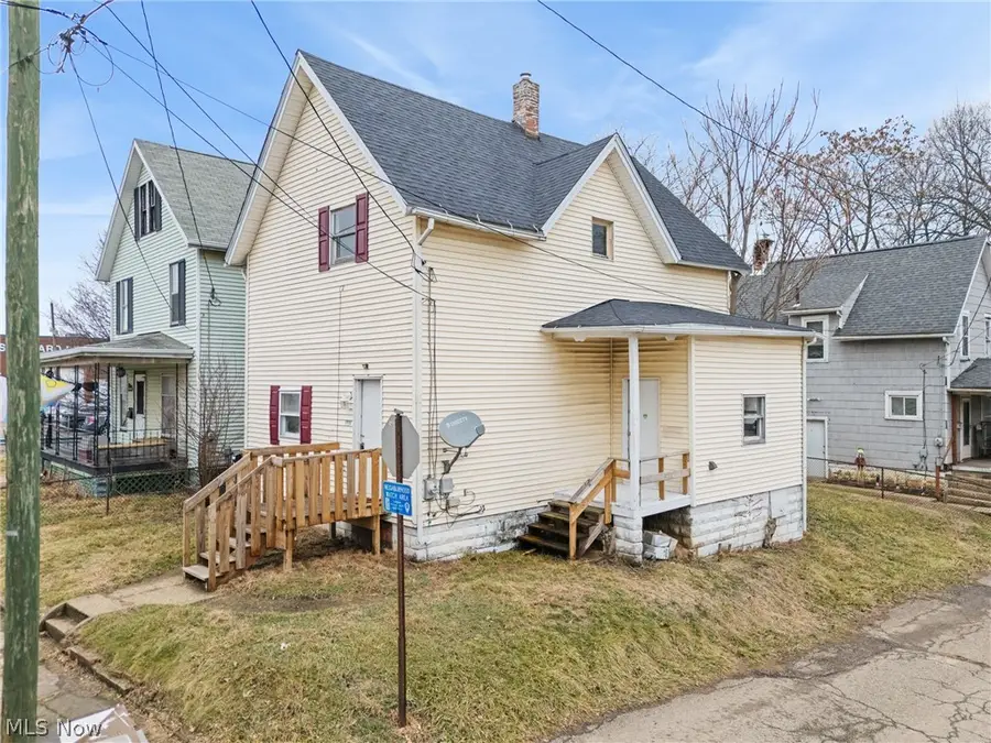 1024 Rex Ne Avenue, Canton, OH 44704 - #3