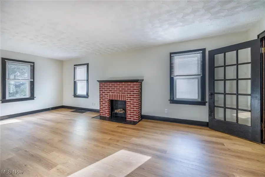 849 Glenn Street, Akron, OH 44320 - Image #2