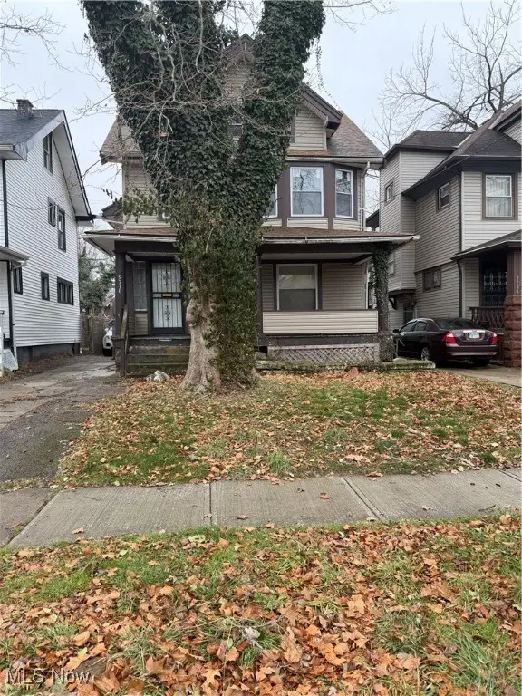 9710 Parmelee Avenue, Cleveland, OH 44108 - Image #1