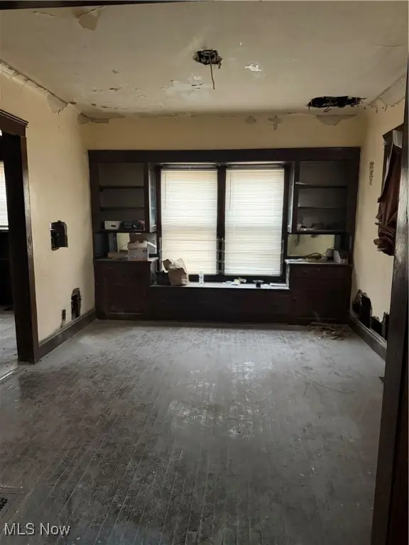 9710 Parmelee Avenue, Cleveland, OH 44108 - Image #3