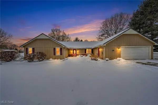 10121 Crows Nest Cove, Aurora, OH 44202