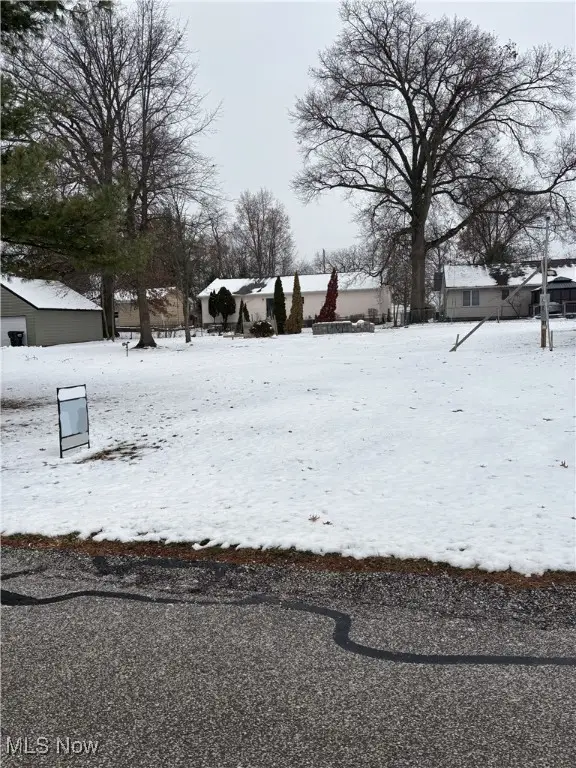 73 Heights Avenue, Cuyahoga Falls, OH 44067