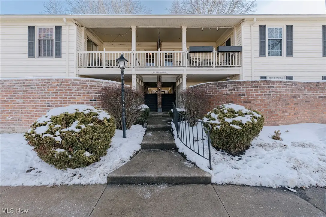 25 Berkshire Court #3A, Akron, OH 44313 - Image #1