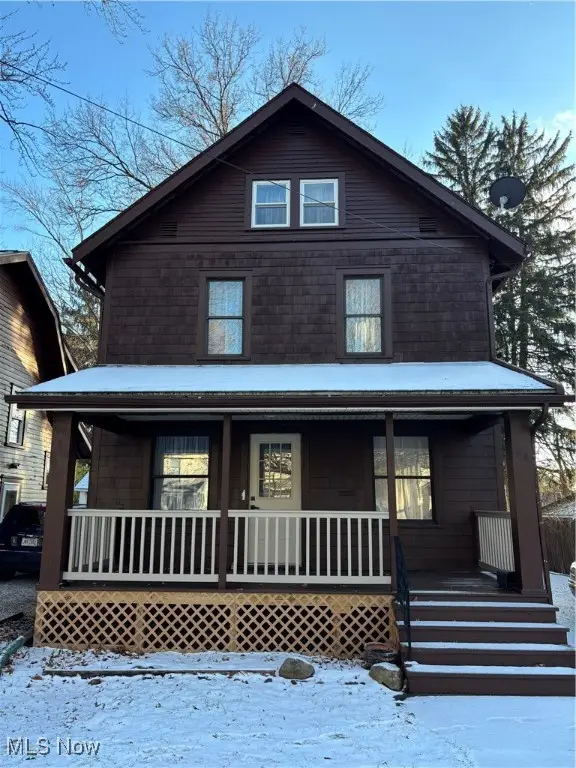 84 E Ido Avenue, Akron, OH 44301