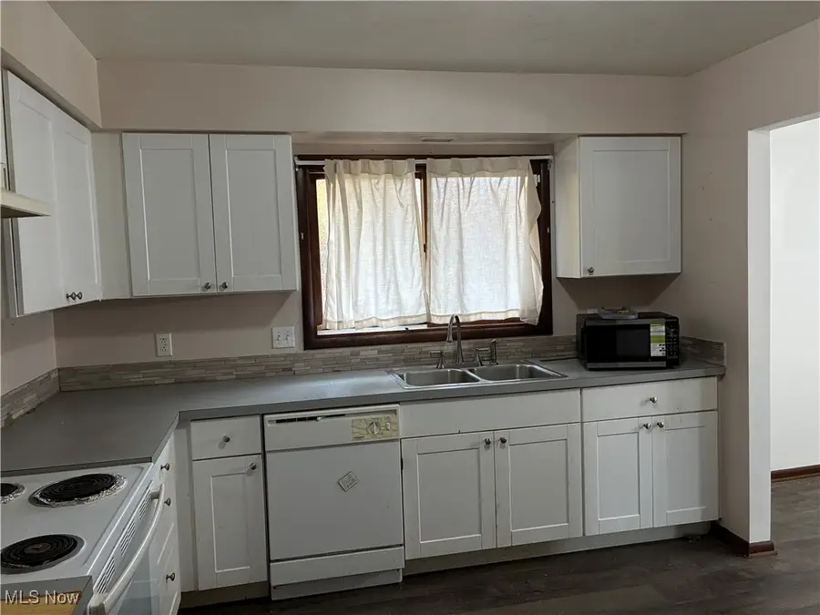 3351 Mayfield Road, Cleveland Heights, OH 44121 - Image #3