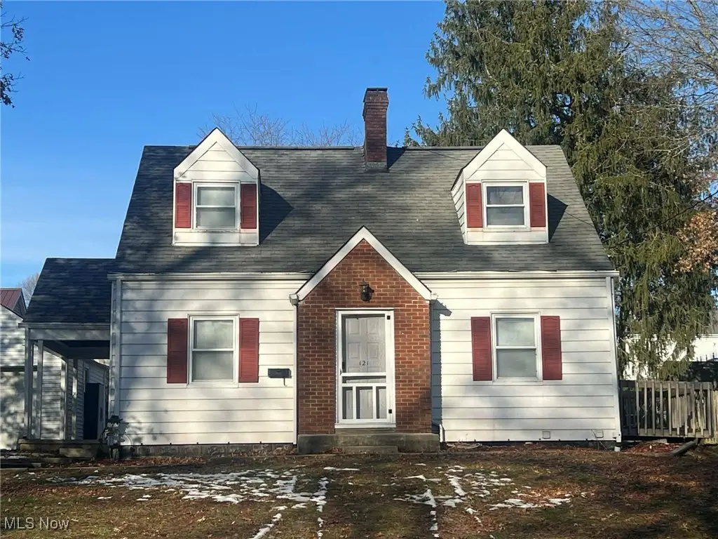 121 Park Drive, Saint Clairsville, OH 43950 - Image #1