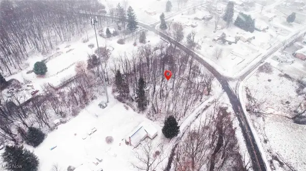 Christian Place, East Liverpool, OH 43920