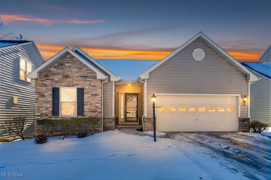 2286 Bent Branch Court, Akron, OH 44333 - Image #2