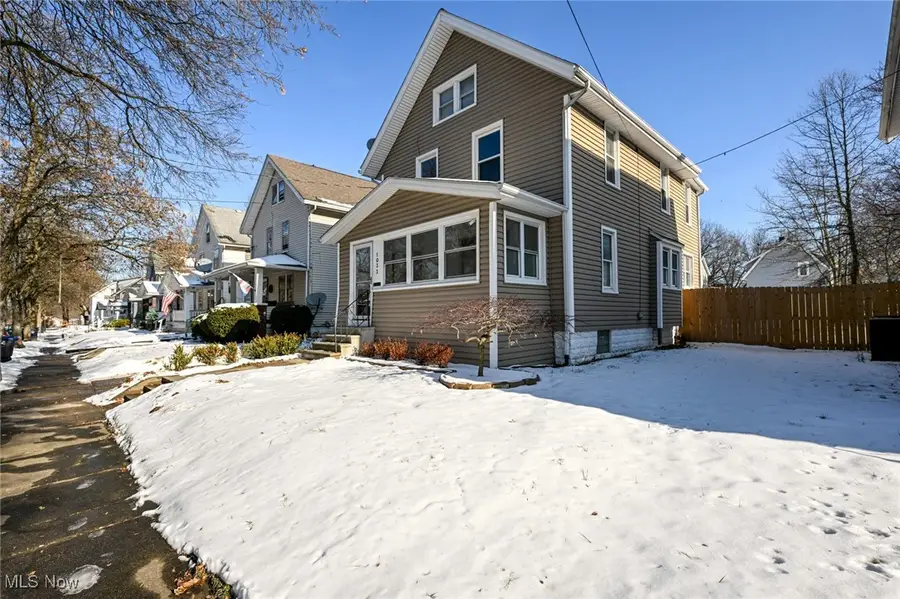 1033 Herberich Avenue, Akron, OH 44301 - Image #3