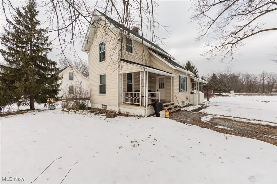 21082 Westwood Drive, Strongsville, OH 44149 - #2