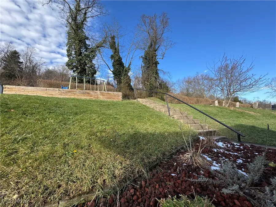 1511 N 9th Street, Martins Ferry, OH 43935 - #3