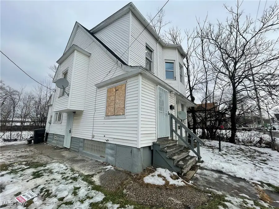 9703 Elwell Avenue, Cleveland, OH 44104 - Image #3