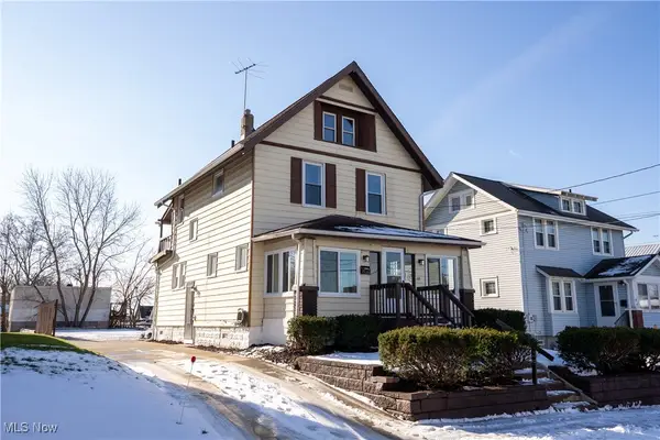 14 E Dartmore Avenue, Akron, OH 44301