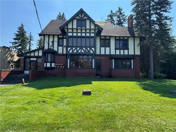 1357 5th Avenue, Youngstown, OH 44504