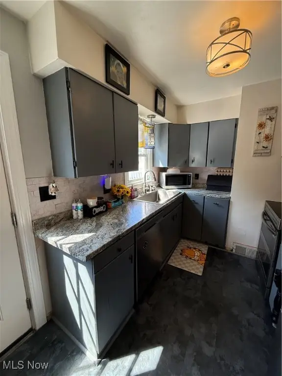 3719 Brightway, Weirton, WV 26062 - Image #2