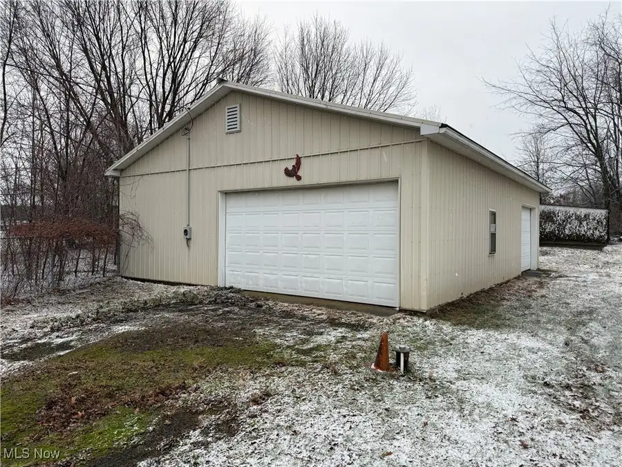 9076 E Southview Street, Minerva, OH 44657 - Image #2