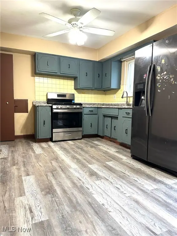 18023 Fairway Drive, Cleveland, OH 44135 - #2