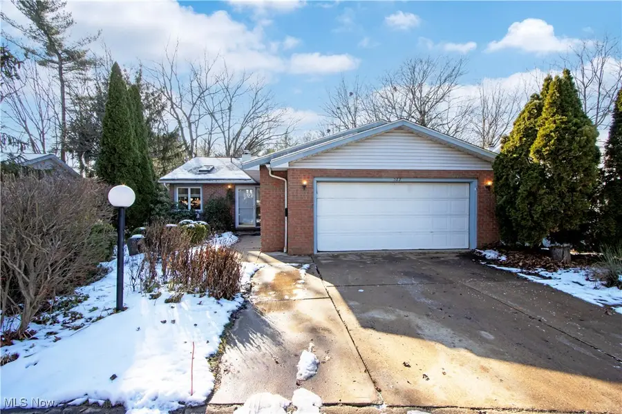 588 Forest Creek Drive, Wooster, OH 44691 - Image #2