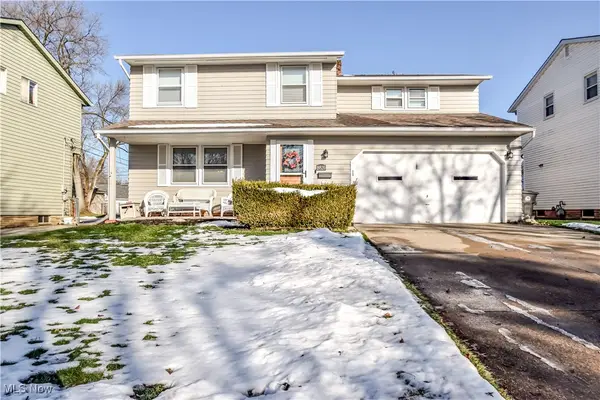 19520 Harsax Avenue, Cleveland, OH 44135