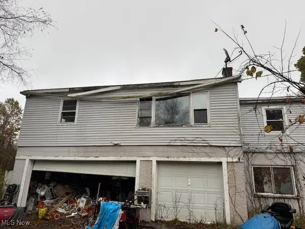 1231 E Howe Road, Tallmadge, OH 44278