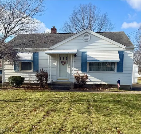 830 Lincoln Avenue, Girard, OH 44420