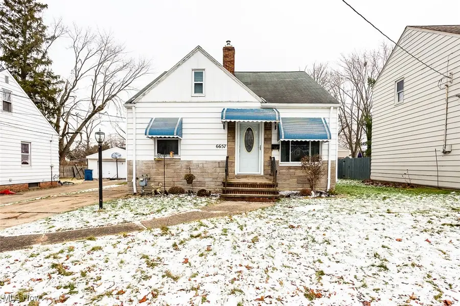 6657 Orchard Boulevard, Parma Heights, OH 44130 - Image #2