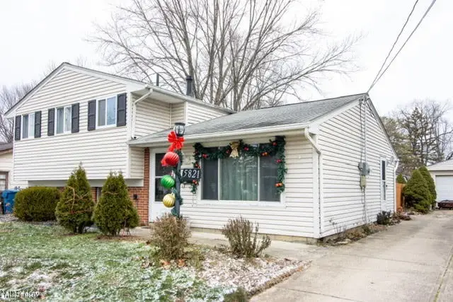 5821 Joanne Court, North Ridgeville, OH 44039 - Image #2