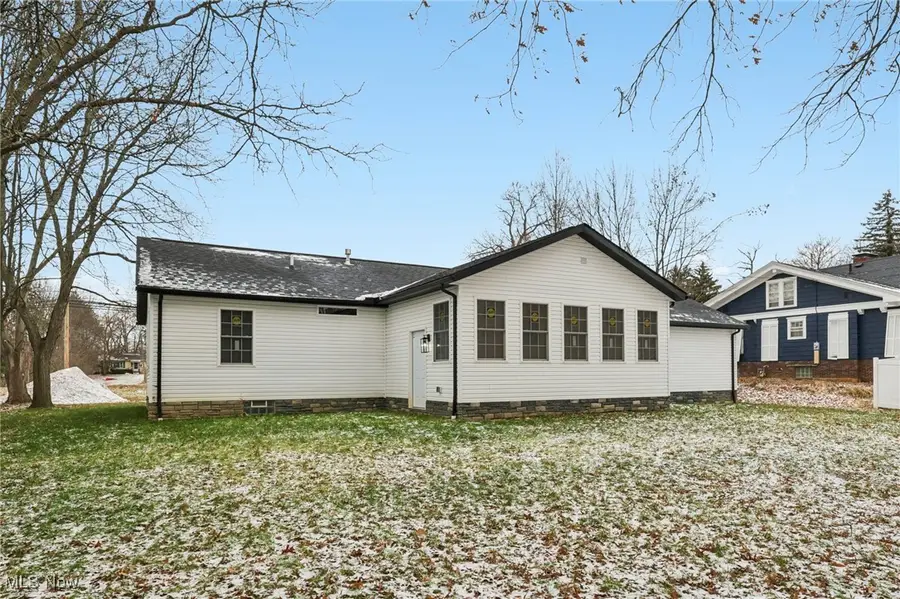 3943 Darrow Road, Stow, OH 44224 - Image #3
