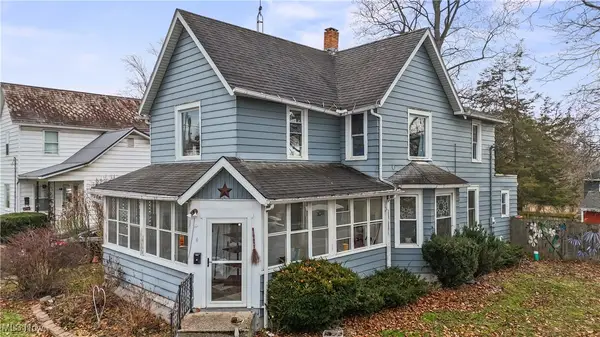 4 S Church Street, Willard, OH 44890