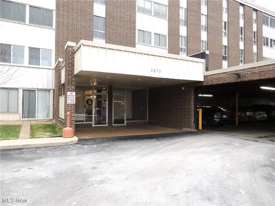 3070 Kent Road #406, Stow, OH 44224 - Image #2