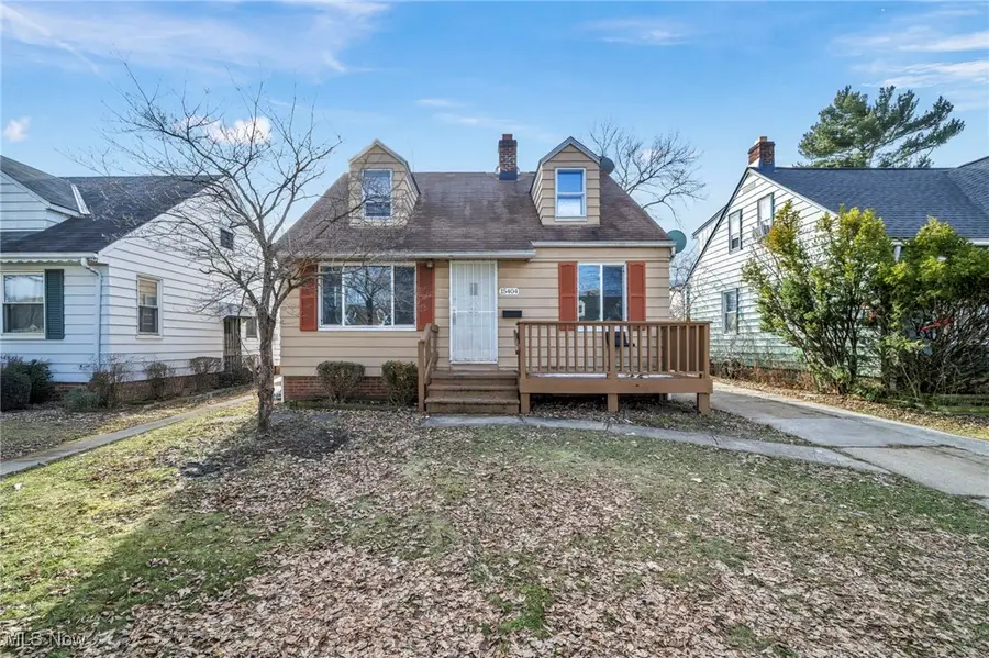 15404 Fernway Drive, Maple Heights, OH 44137 - Image #2