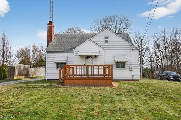 6410 El Mar Nw Drive, North Canton, OH 44720