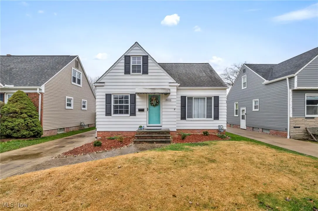 8005 Thornton Drive, Parma, OH 44129 - Image #1