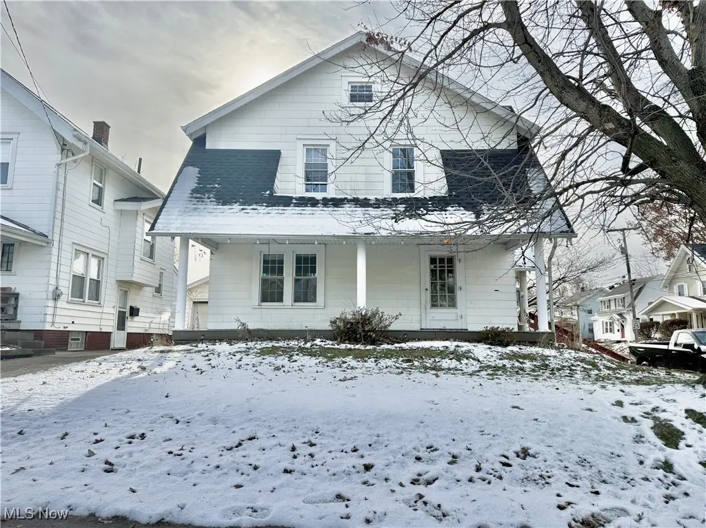 900 Roslyn Sw Avenue, Canton, OH 44710 - Image #1