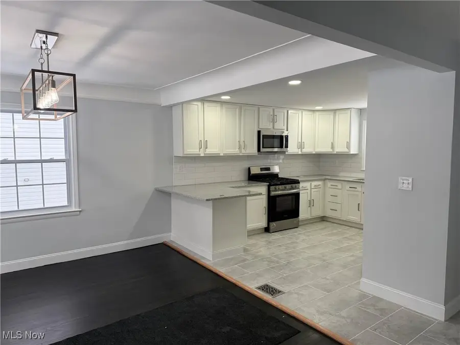 3623 Stoer Road, Shaker Heights, OH 44122 - Image #3