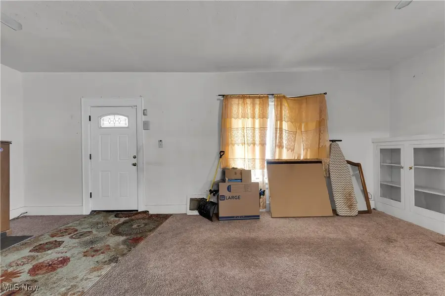 516 Whitney Avenue, Akron, OH 44306 - Image #3