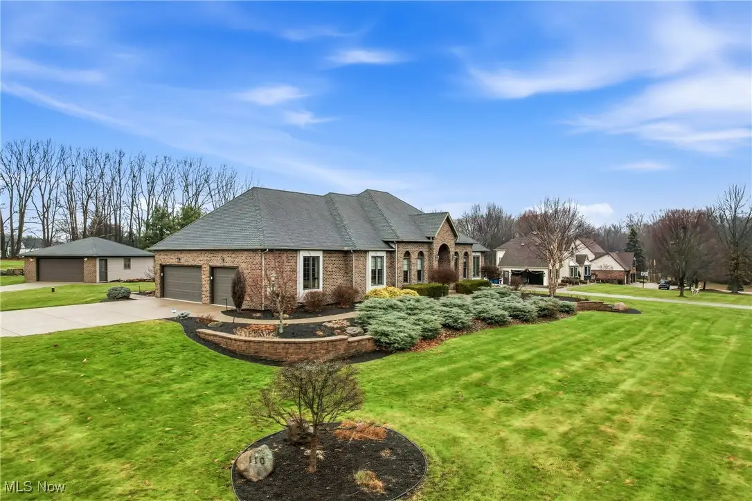 110 Longview Circle, North Lima, OH 44452 - Image #1