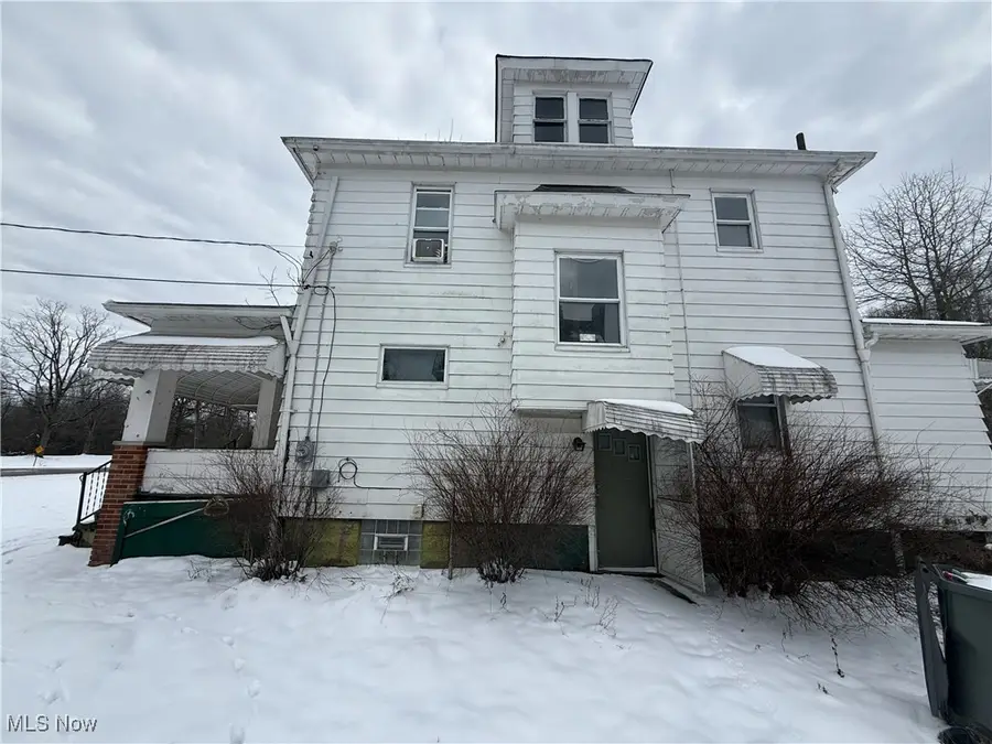 2849 Mcguffey Road, Youngstown, OH 44505 - Image #2