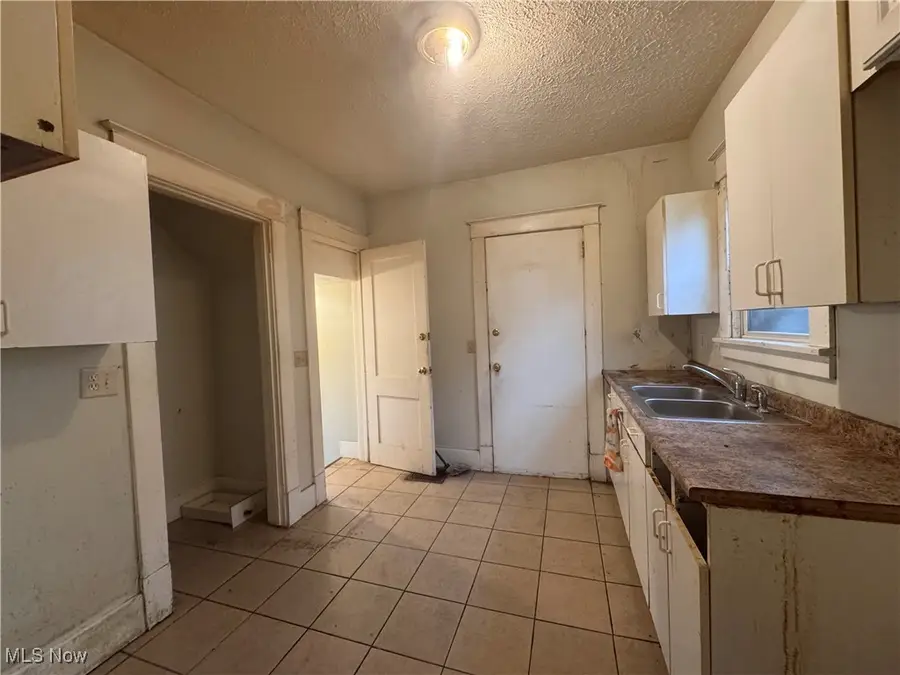 1644 Jacobs Road, Youngstown, OH 44505 - Image #3