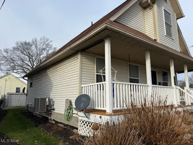 244 5th Ne Street, Barberton, OH 44203 - Image #2