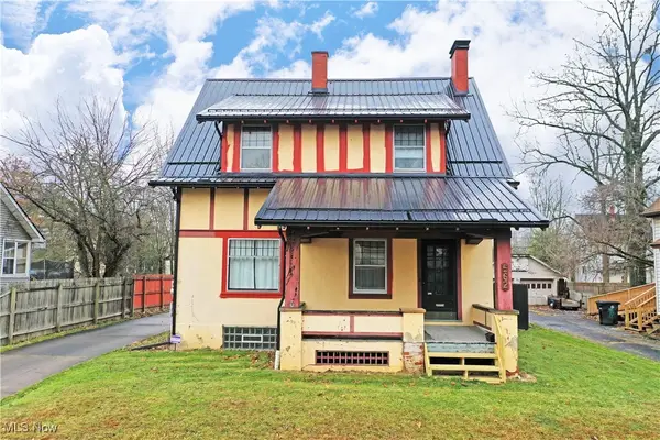 562 Belmont Ne Avenue, Warren, OH 44483