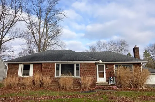 4234 Lake Road, Youngstown, OH 44511